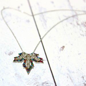 COLORFUL SYCAMORE LEAF PENDANT NECKLACE